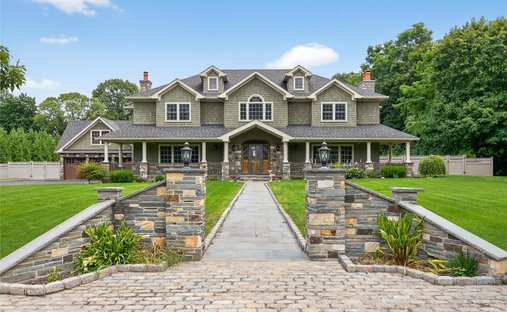 House in Halesite, New York, United States 1