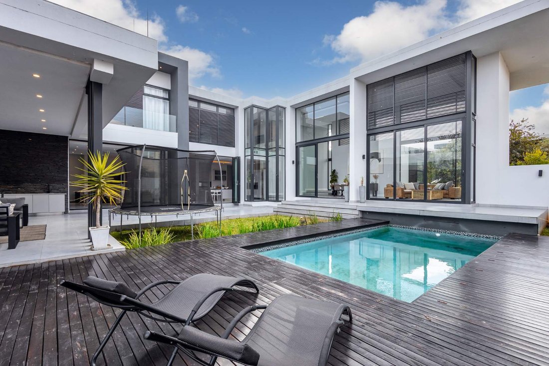 House in Midrand, Gauteng, South Africa 5 - 16042570