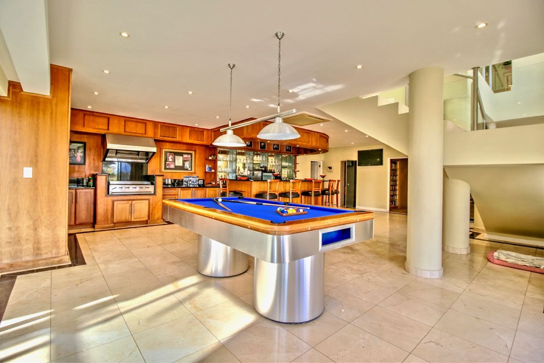 Casa en Plattekloof, Northern Suburbs, Ciudad del Cabo 5 - 16043602