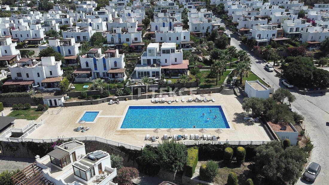Villa in Göltürkbükü, Muğla, Turkey 1 - 16043889