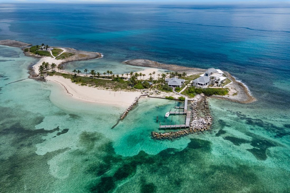 Private Island in Treasure Cay, Central Abaco, The Bahamas 1 - 13767981
