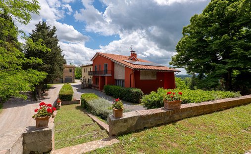 Country House in Montaione, Tuscany, Italy 1