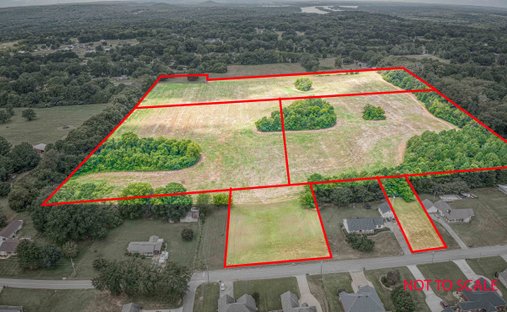Land in Tuscumbia, Alabama, United States 1
