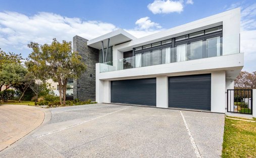 House in Halfway House Estate, Gauteng, South Africa 1