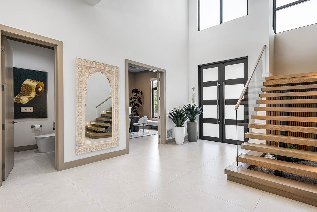 Boca Raton, Florida, United States 5 - 16043502