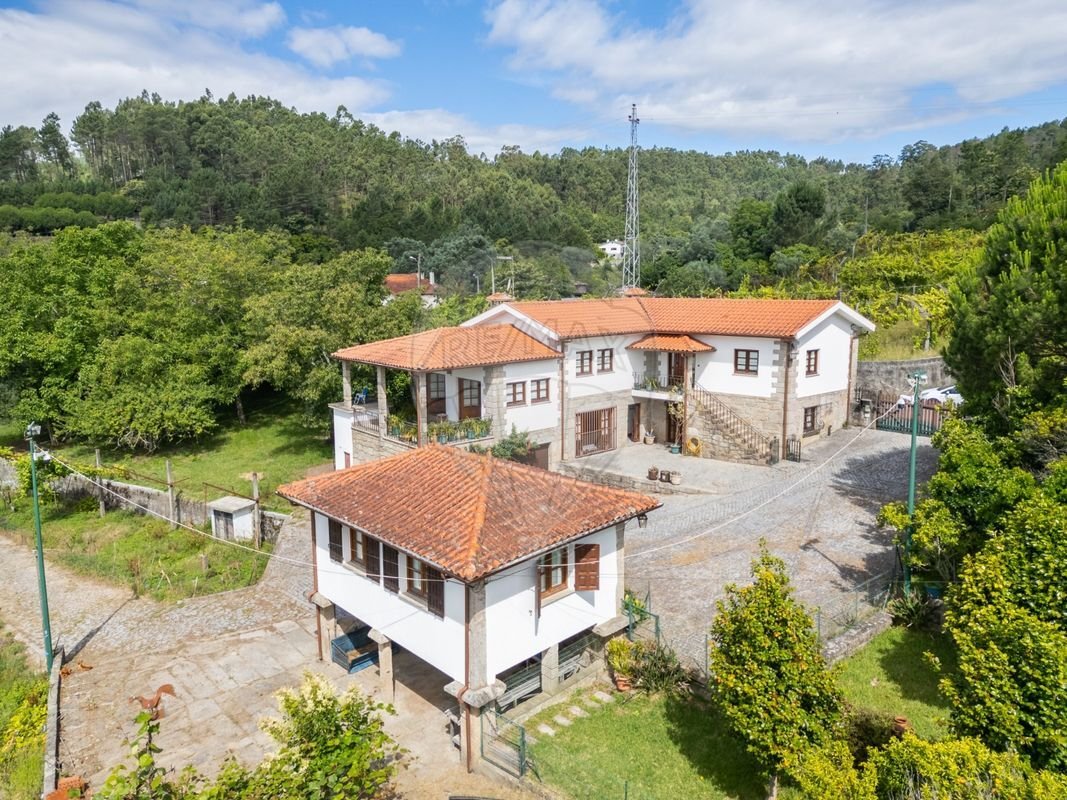 House in Caires, Braga, Portugal 2 - 16044525