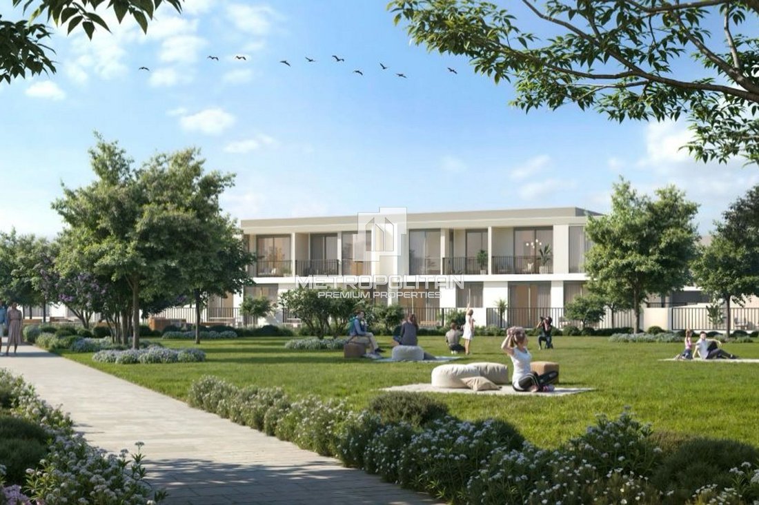 Townhouse in Dubai, United Arab Emirates 2 - 16043218