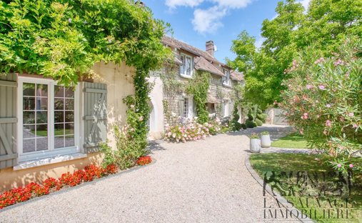 Apartment in Houlbec-Cocherel, Normandy, France 1