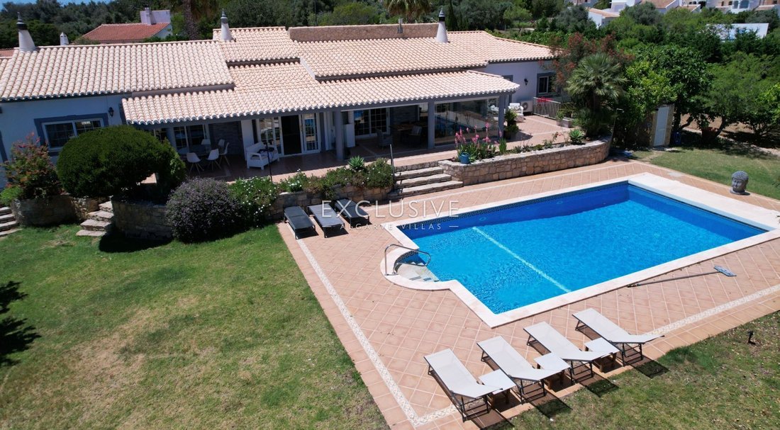 Villa in Carvoeiro, Algarve, Portugal 3 - 16042951