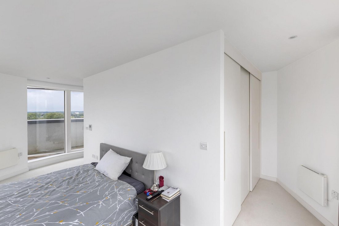 Apartment in Little Ealing, Hounslow, England 3 - 16043855