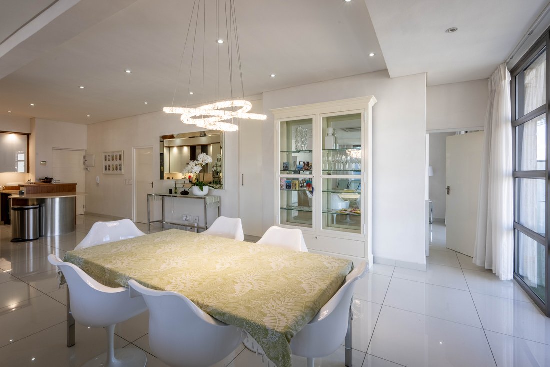 Apartment in Cape Town, Western Cape, South Africa 5 - 16043184
