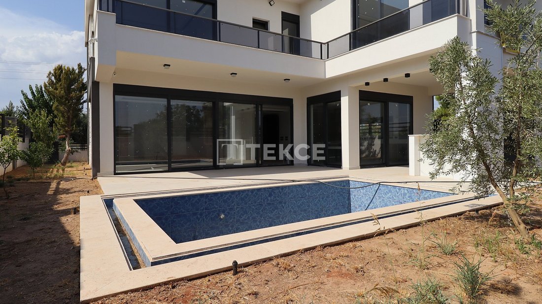 Villa in Döşemealtı, Antalya, Turkey 2 - 16043902