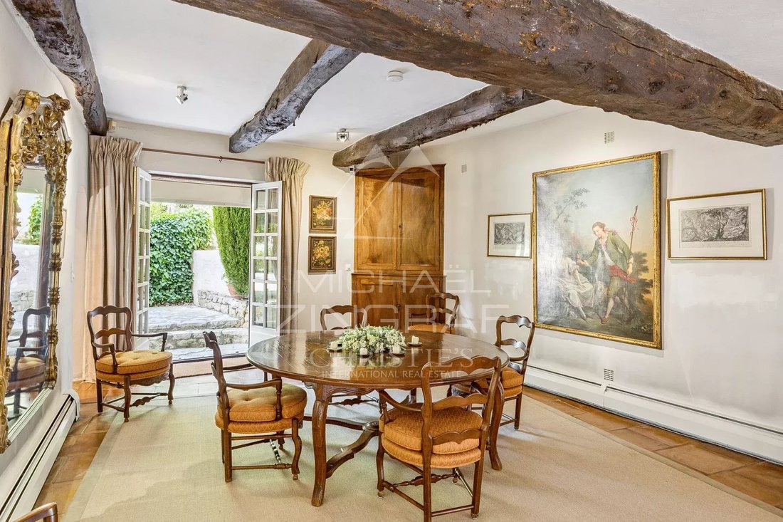 Estate in Moissac-Bellevue, Provence-Alpes-Côte d'Azur, France 4 - 16042787