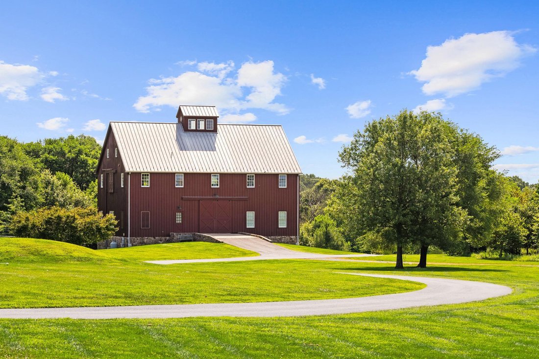 Farm Ranch in Poolesville, Maryland, United States 2 - 15038758