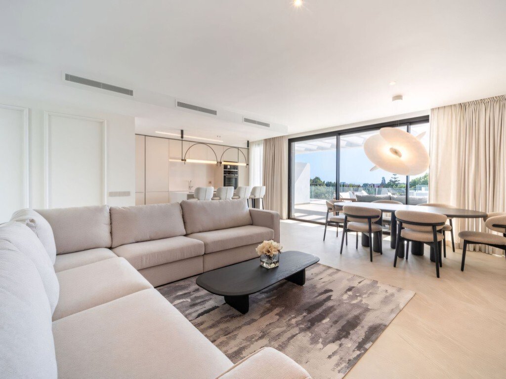 Apartment in Marbella, Andalusia, Spain 3 - 16043878