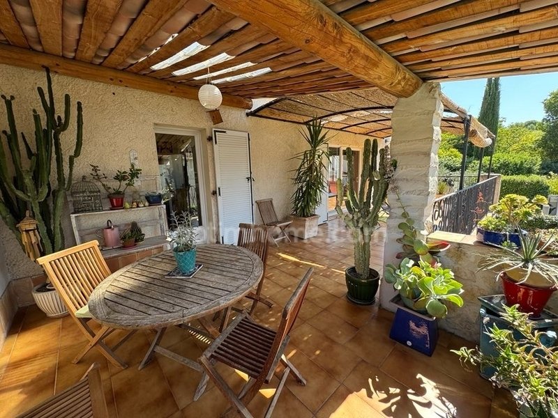 House in Saint-Rémy-de-Provence, Provence-Alpes-Côte d'Azur, France 1 - 16043648