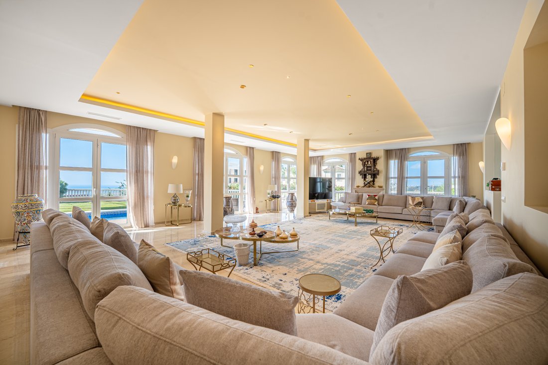 Villa a Estepona, Andalusia, Spagna 3 - 16047682