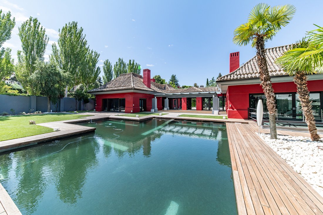 Chalet in La Moraleja, Alcobendas, Comunidad de Madrid 2 - 16047653