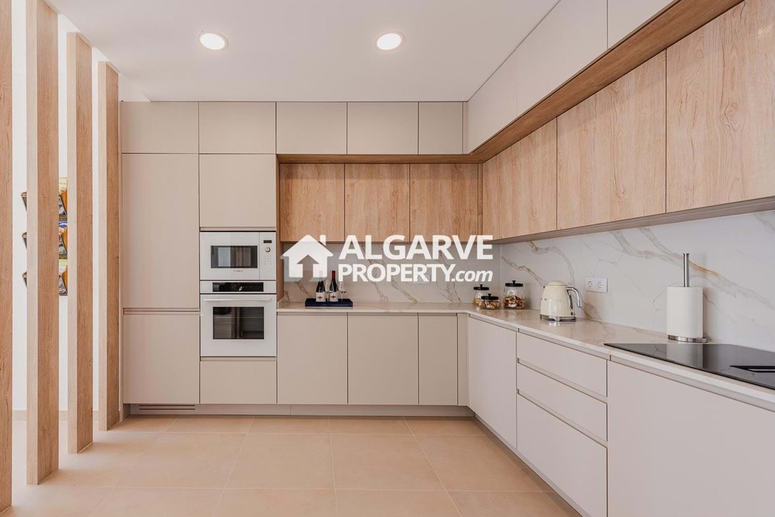 Apartment in Faro (Se e Sao Pedro), Algarve, Portugal 2 - 15886945