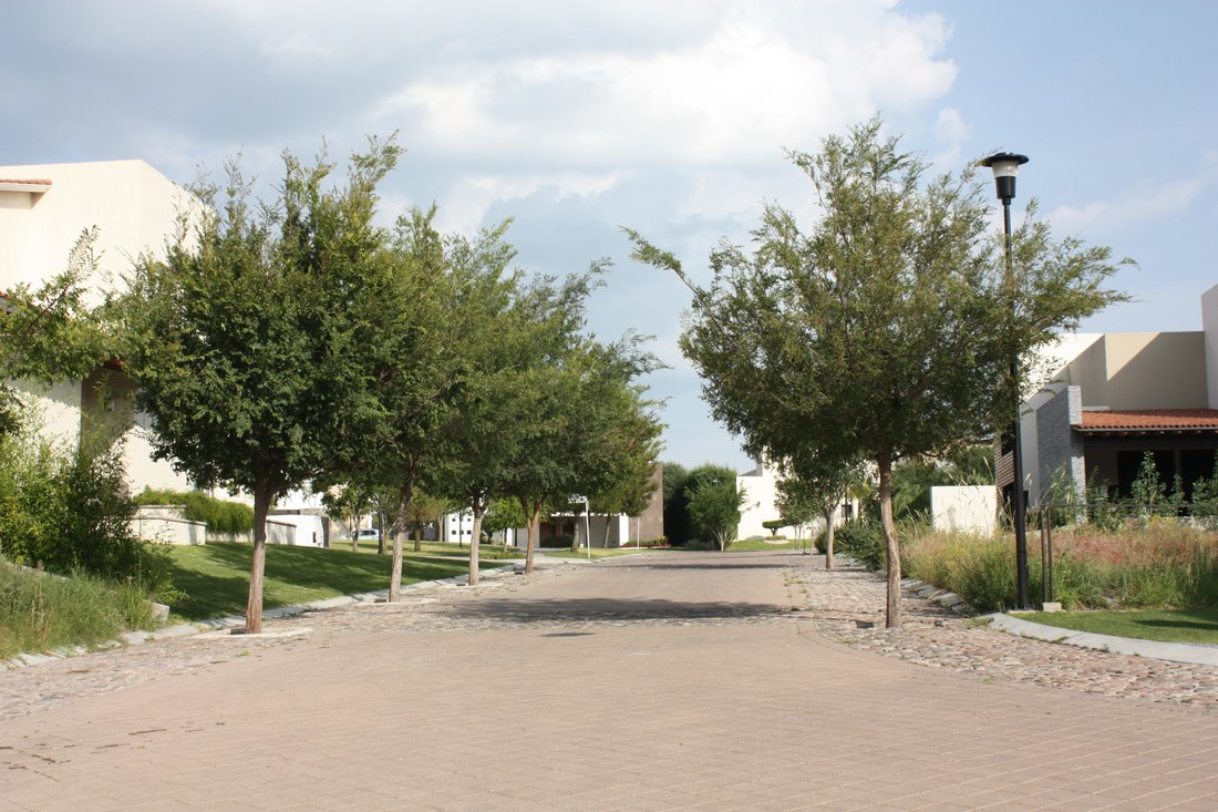 Land in Santiago de Querétaro, Querétaro, Mexico 2 - 16048553