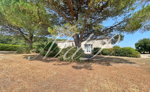 Casa de Campo en Ligueux, Nueva Aquitania, Francia 1