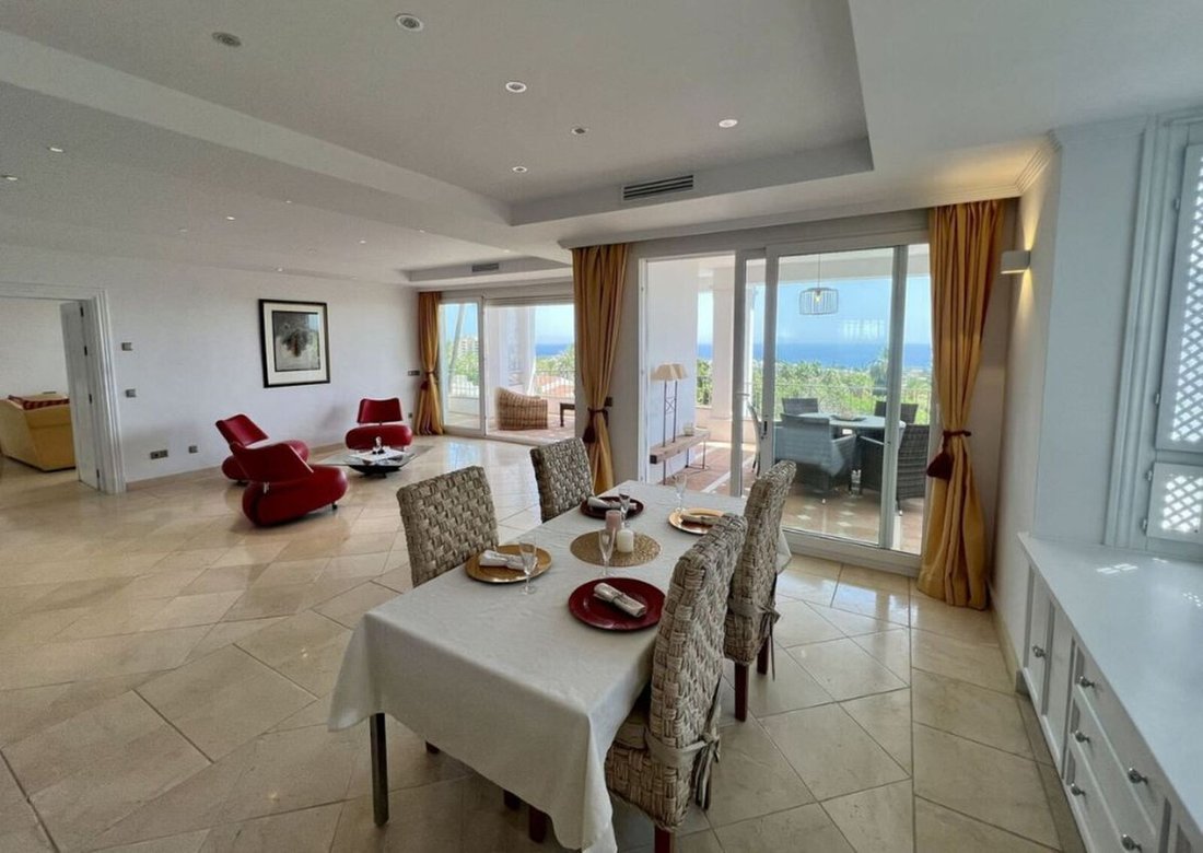 Villa in Marbella, Andalusia, Spain 5 - 16048450
