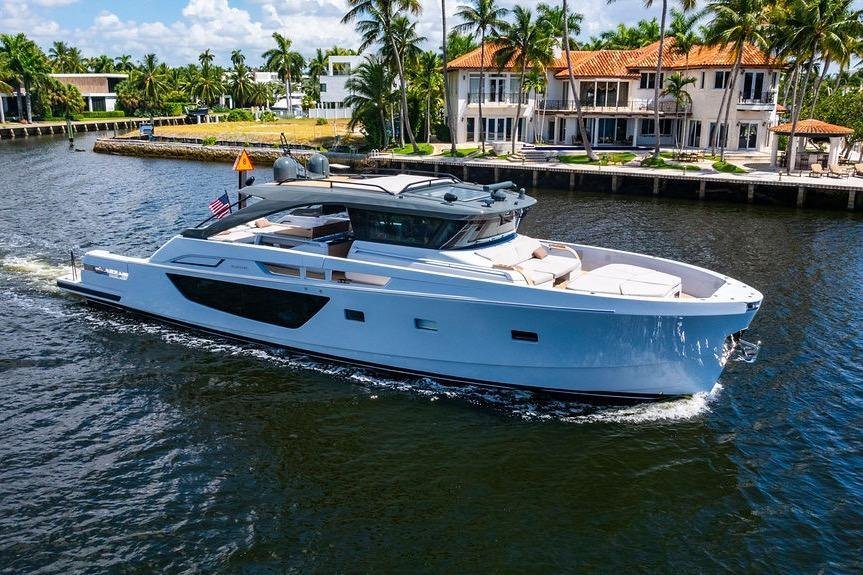 Motor Yacht in United States 1 - 16049813