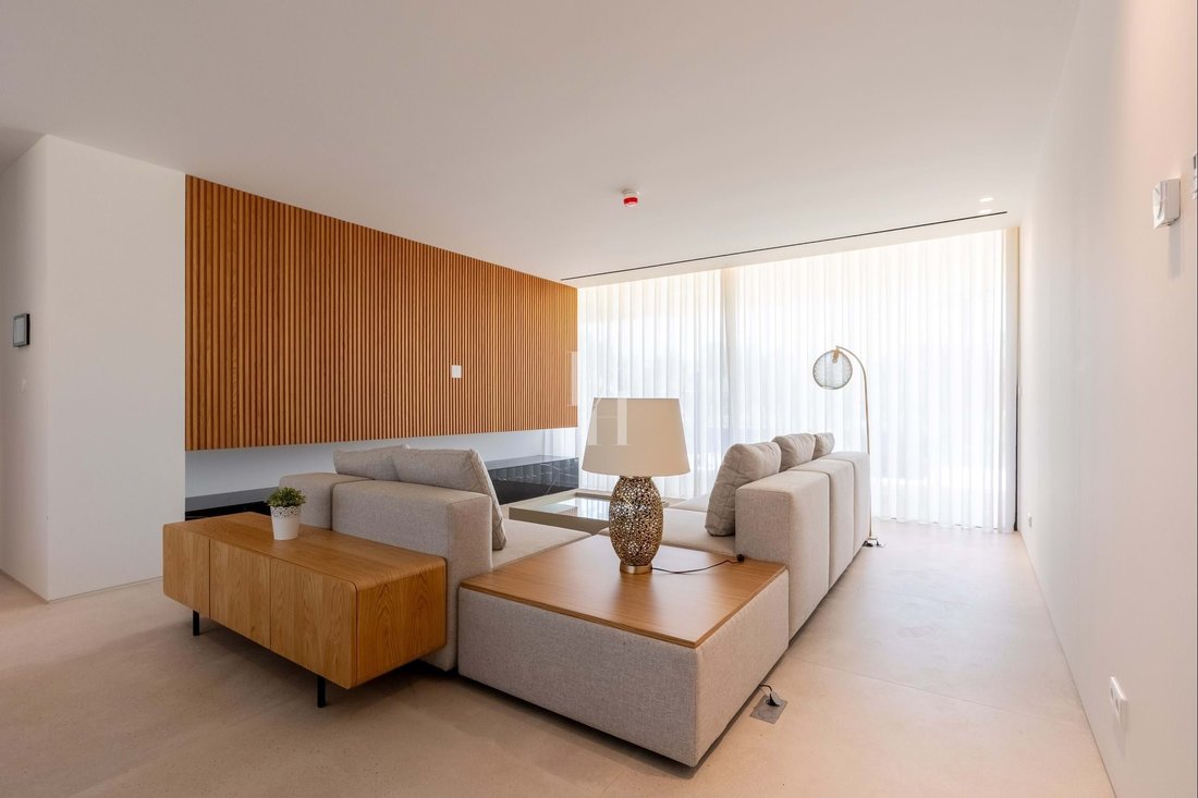 Apartment in Vilamoura, Quarteira, Algarve 1 - 12197198