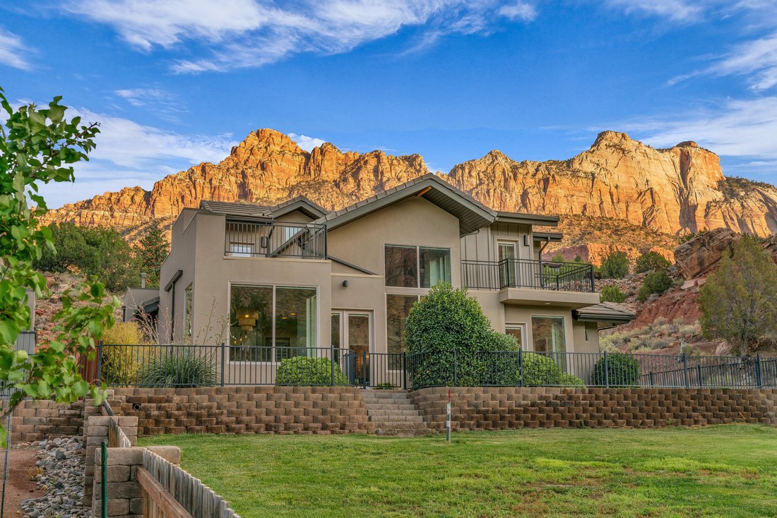 House in Hurricane, Utah, United States 1 - 16049162