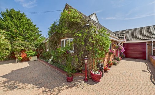 House in Kedington, England 1