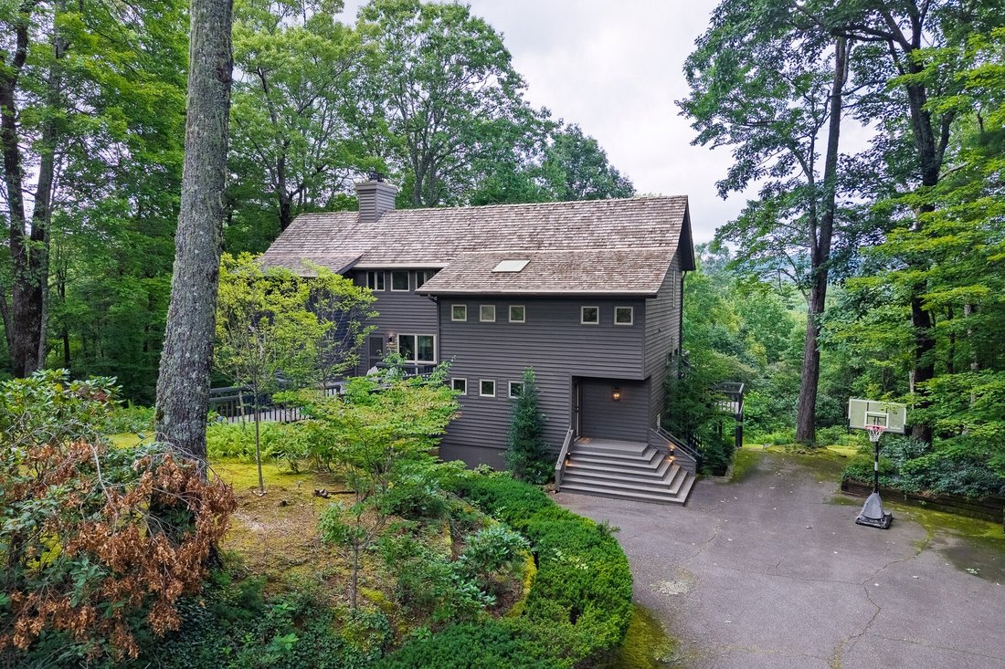House in Highlands, North Carolina, United States 4 - 16049005