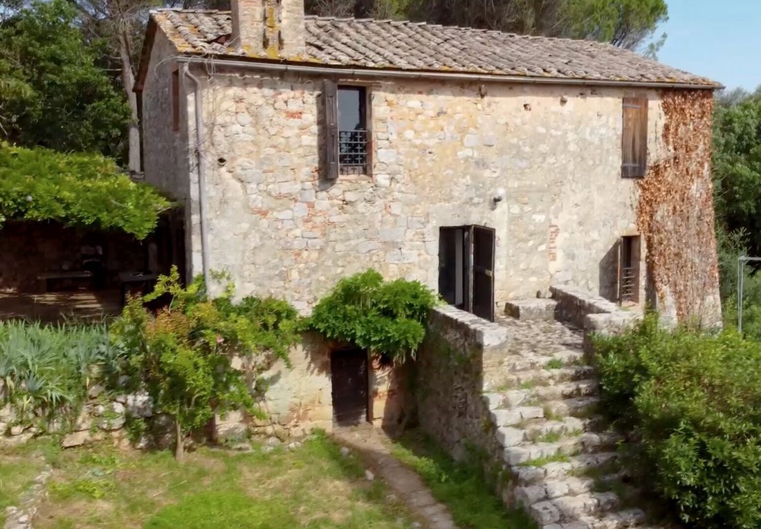 Villa in Monteriggioni, Tuscany, Italy 2 - 12555556