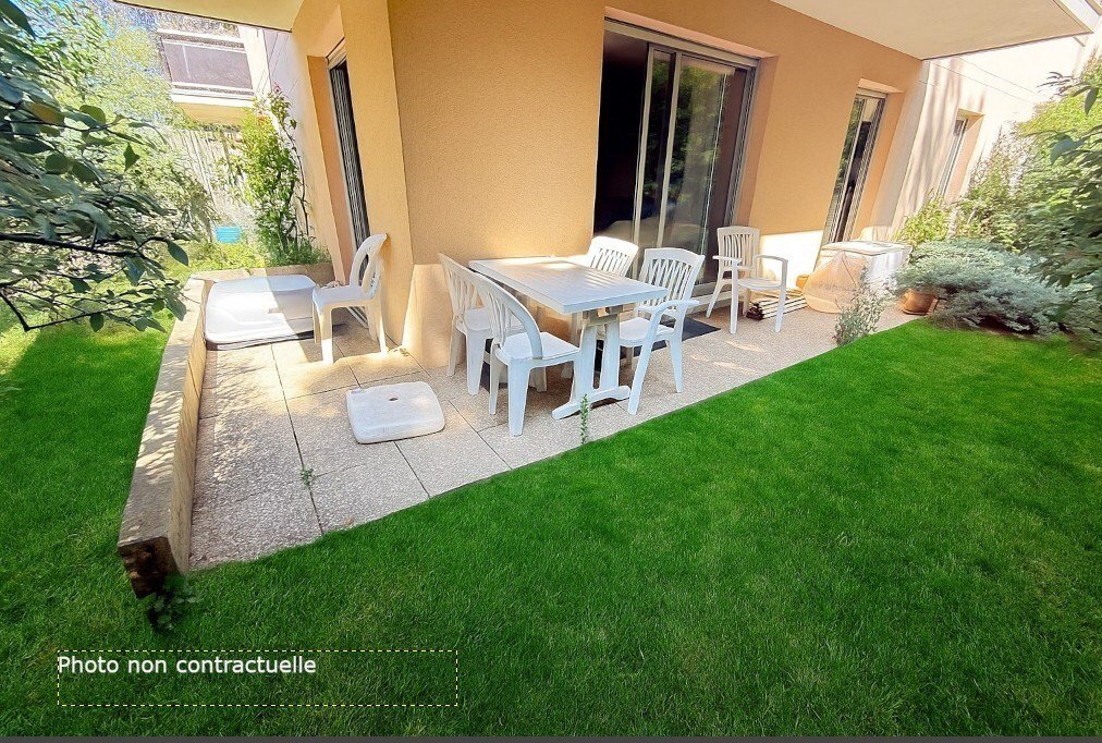 Apartment in Le Centre, Maisons-Alfort, France 1 - 16047979