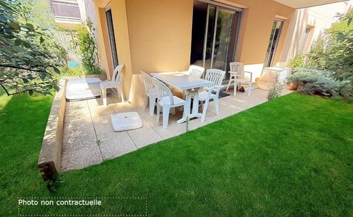 Apartment in Le Centre, Maisons-Alfort, France 1