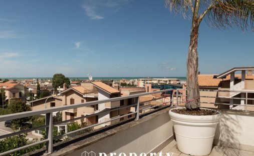 Apartment in Ascolani - Ischia Area, Grottammare, Marche 1