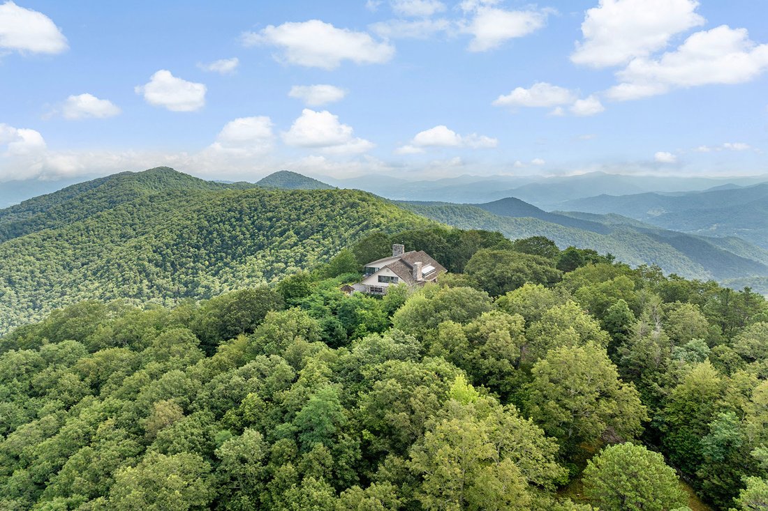 House in Waynesville, North Carolina, United States 5 - 16048978