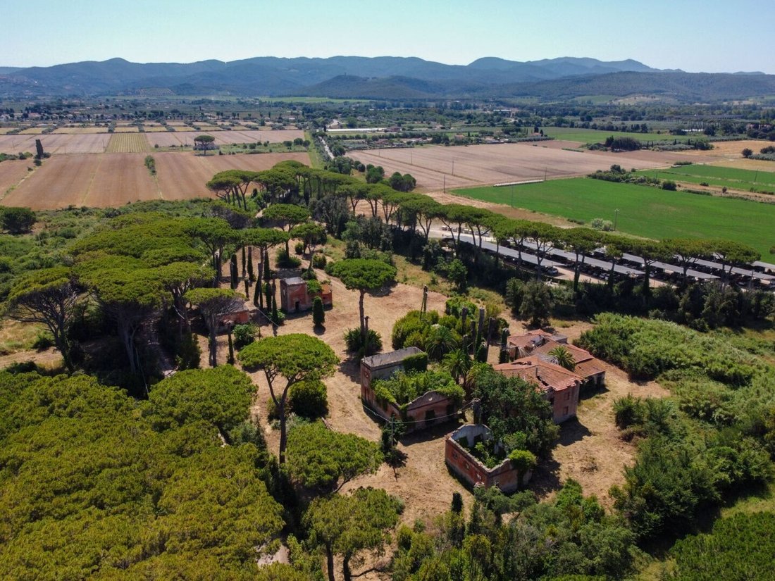 Country House in Castagneto Carducci, Tuscany, Italy 2 - 13962267