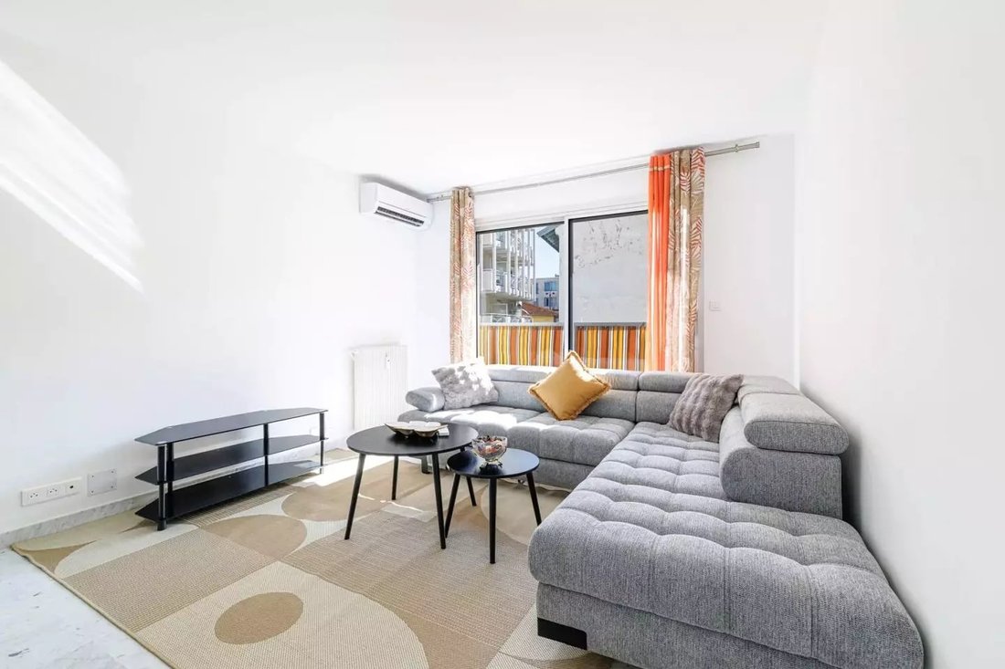 Appartamento a Nizza, Provenza-Alpi-Costa Azzurra, Francia 2 - 16049285