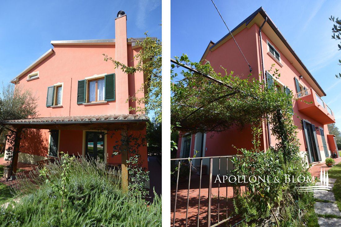 Villa in Castiglione del Lago, Umbria, Italy 2 - 12749905