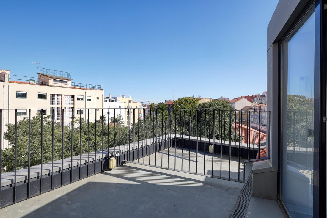 Sao Vicente, Lisbon, Portugal 3 - 16049246