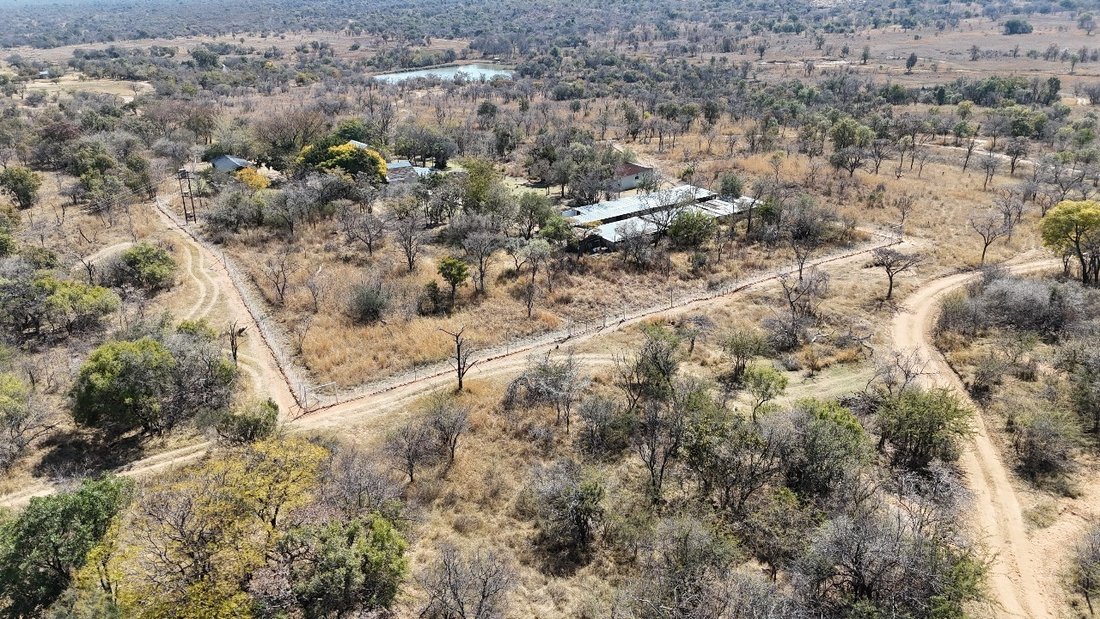 Farm Ranch in Bela-Bela, Limpopo, South Africa 4 - 15881024