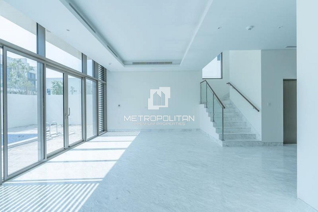 Villa in Al Barsha South 5, Al Barsha, Dubai 2 - 16048776