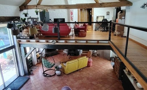 6 Room House With Terrace Near Beziers The House