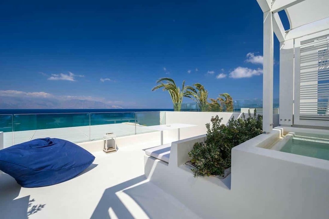 Estate in Milopotamos, Greece 5 - 14201727
