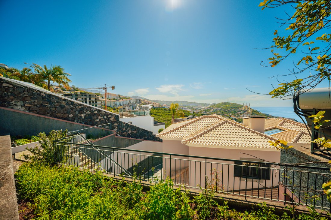 House in Camara De Lobos, Madeira, Portugal 1 - 16051586