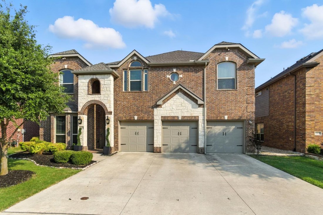 House in Little Elm, Texas, United States 2 - 16041305