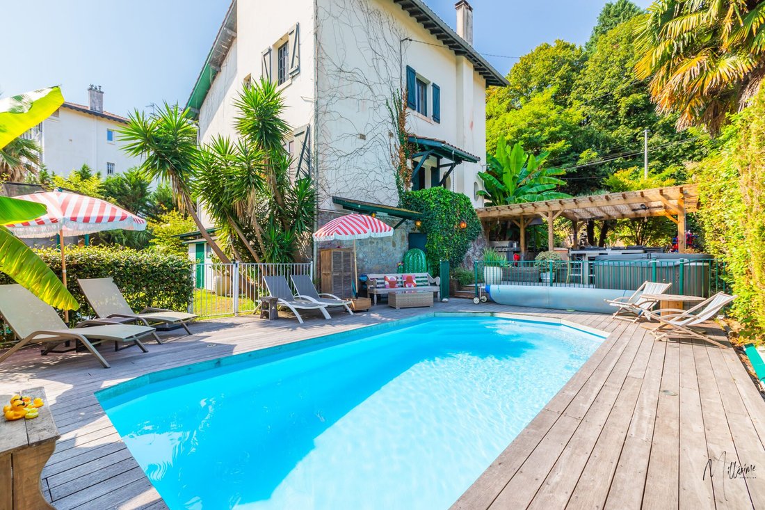 House in Biarritz, Nouvelle-Aquitaine, France 1 - 16052452