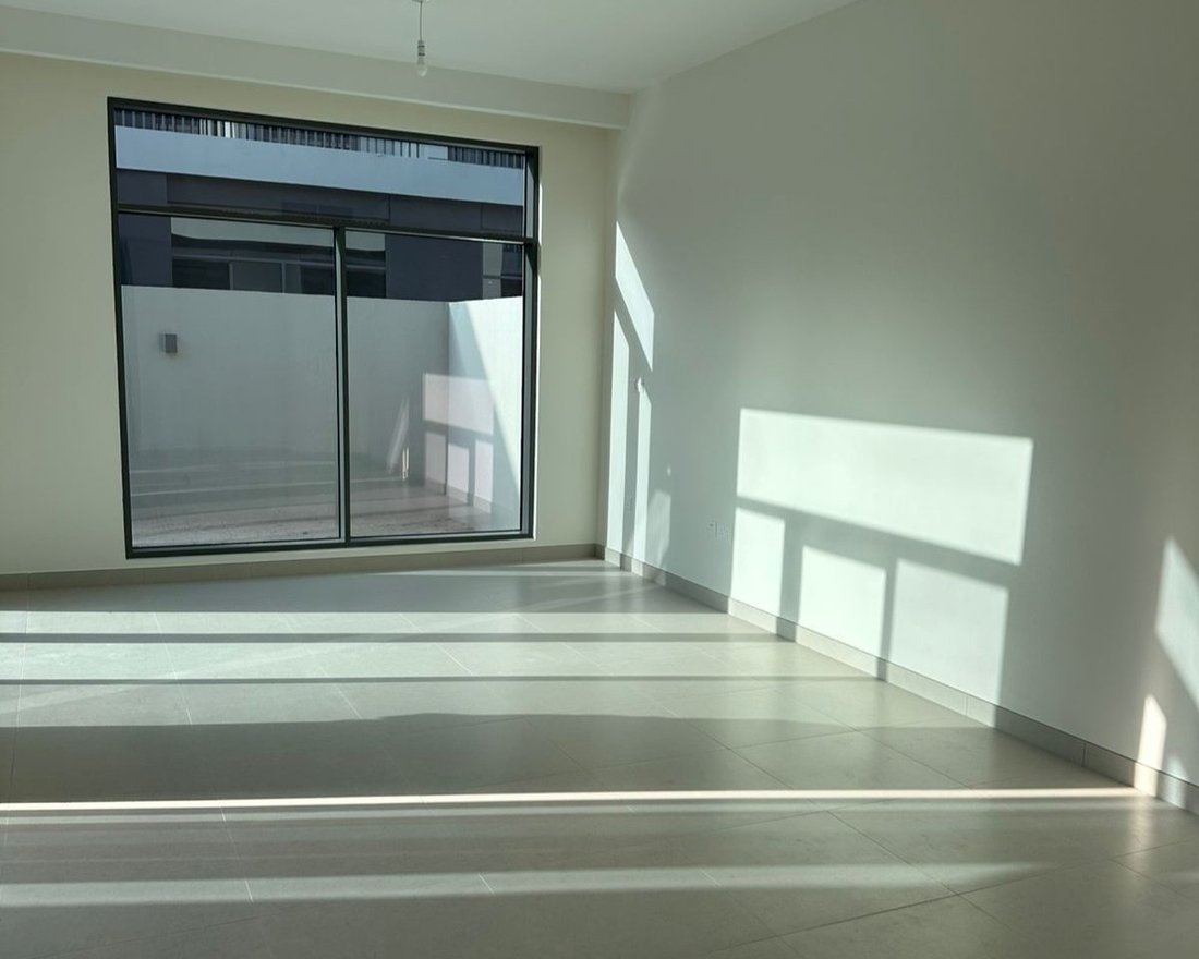 Townhouse in Dubai South, Dubai, United Arab Emirates 2 - 16052551