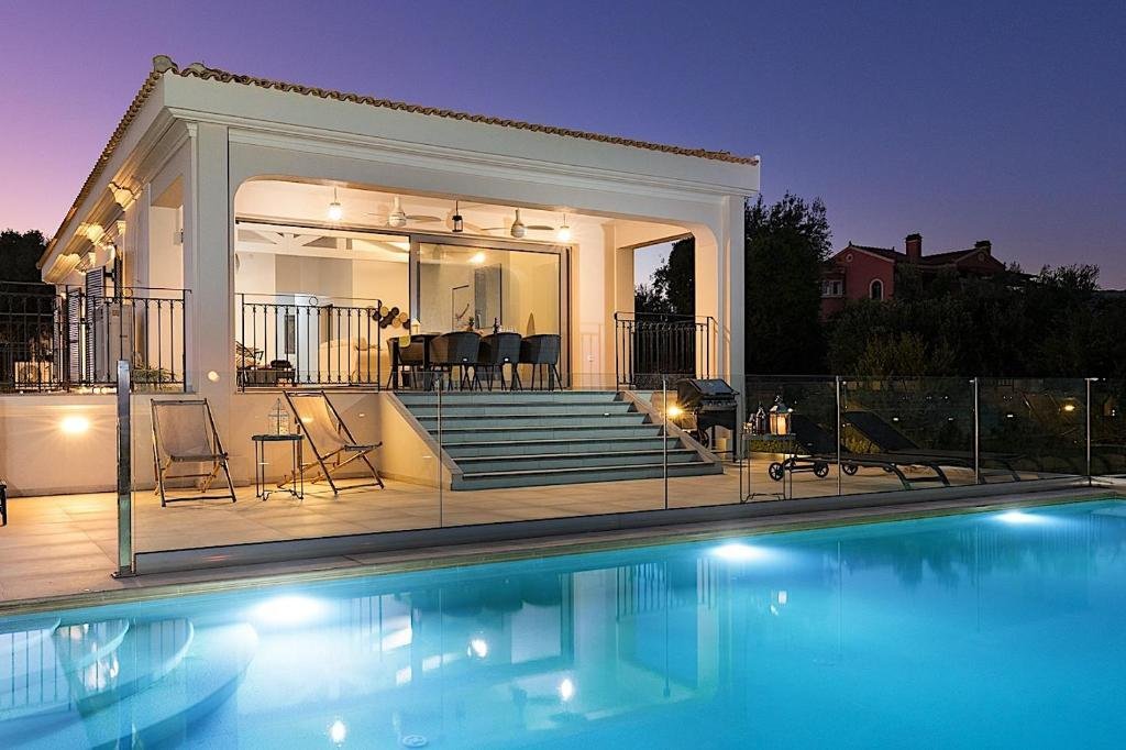 Villa in Corfu, Peloponnese, Western Greece and the Ionian, Greece 4 - 16052696