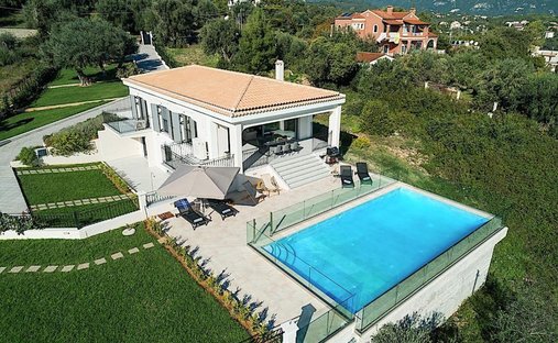 Villa in Korfu, Peloponnese, Western Greece and the Ionian, Griechenland 1